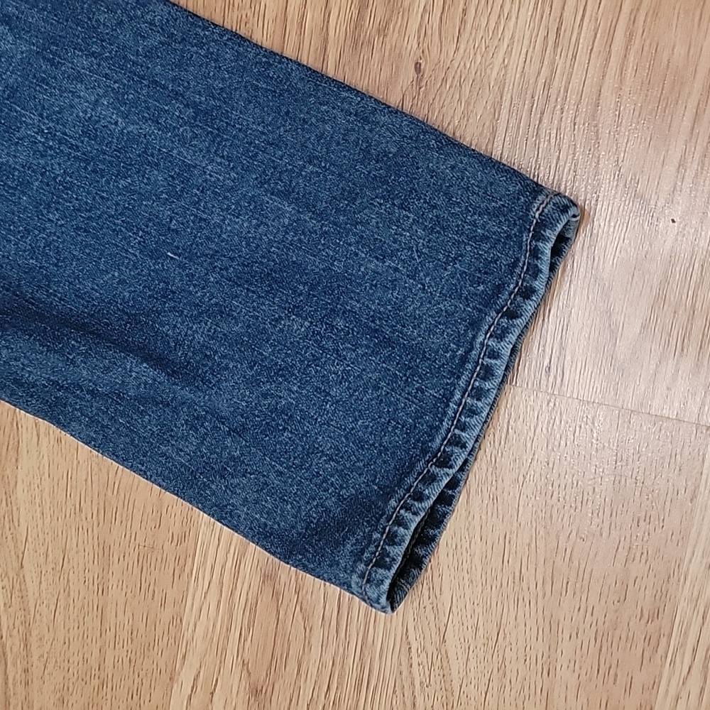 Old Navy Boyfriend Mid Rise Jeans Size 8 - Picture 9 of 10